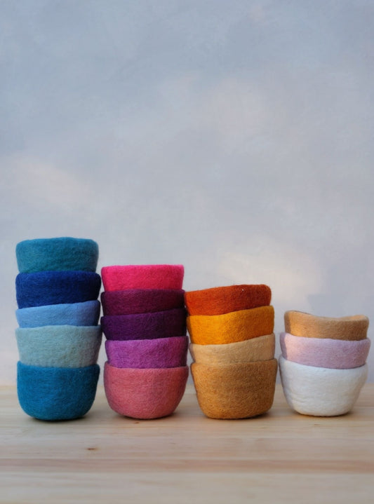Filzschalen Set – 5 handgefertigte Schalen aus Wollfilz gelb