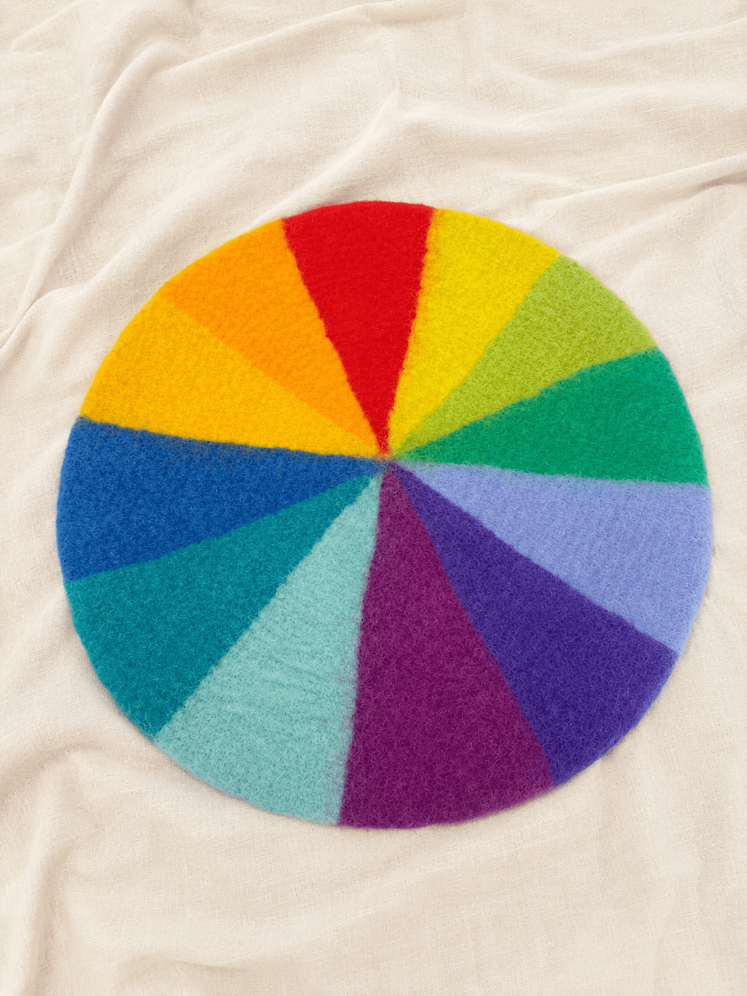 Bunter spielteppich zum sortieren