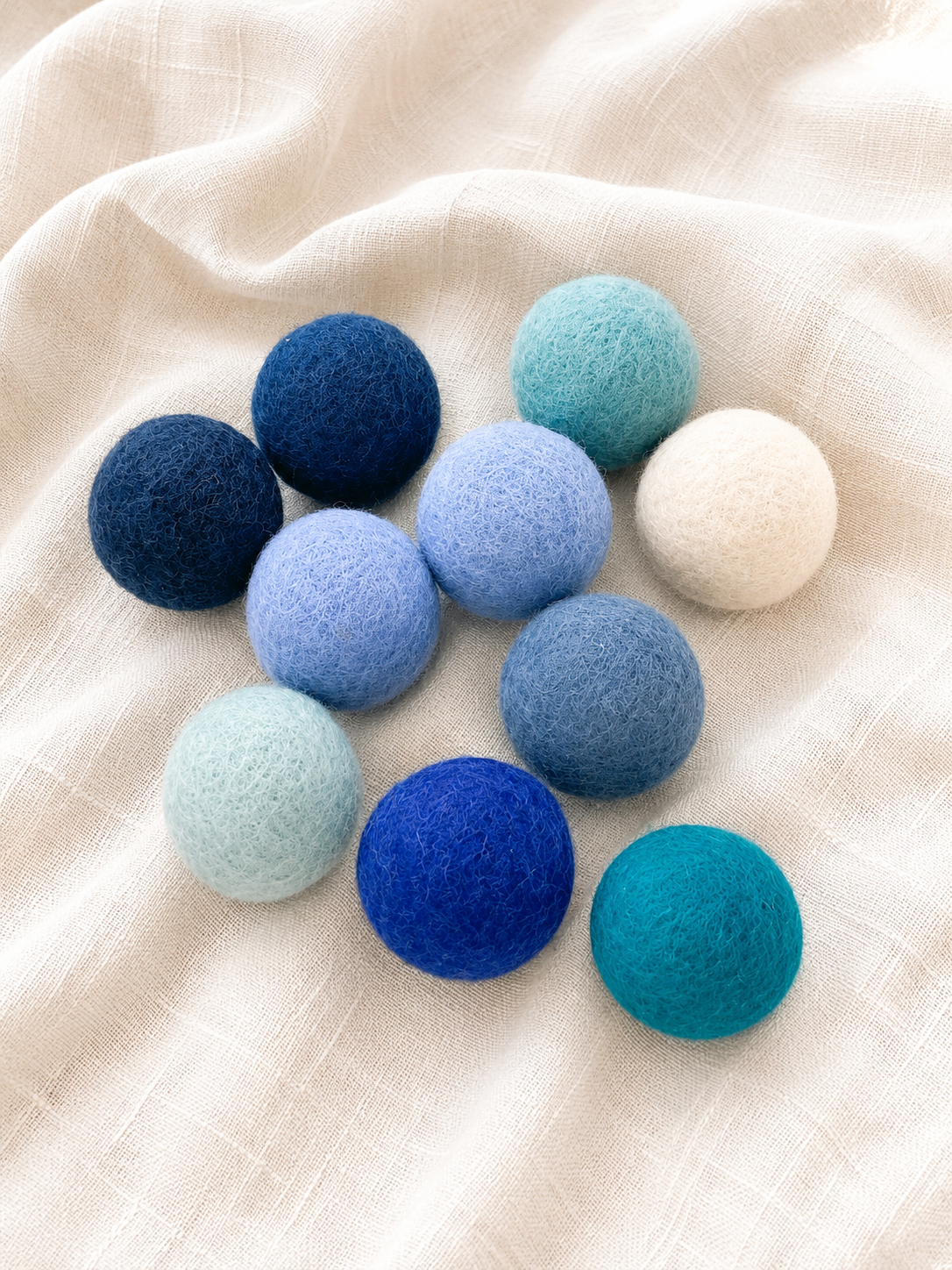 Filzkugeln 4 cm blau