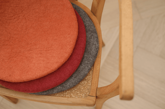 Sitzkissen Filz rund ca.35 cm 100% Wolle als Stuhlkissen Farbe 43 krapp