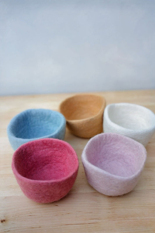 Filzschalen Set – 5 handgefertigte Schalen aus Wollfilz Pastell