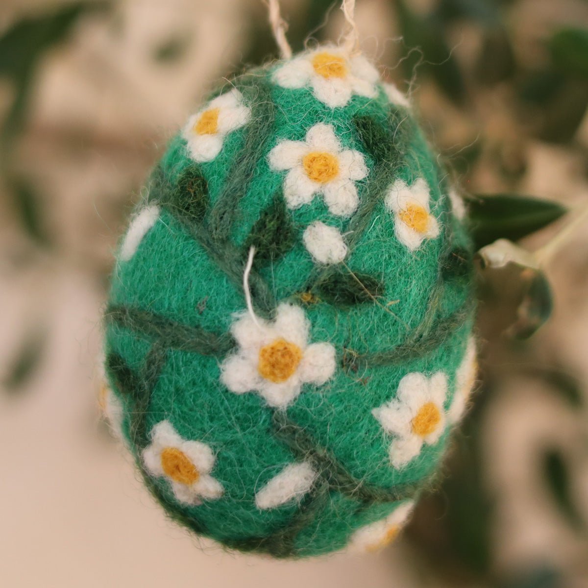 Filzei giftgrün mit Blumen - 8-Natur
