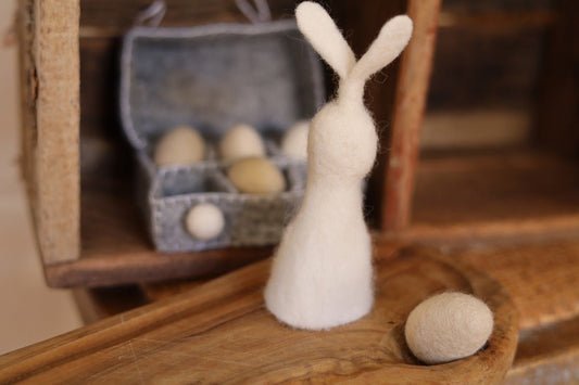 2 Eierwärmer im Hasenmotiv - 8-Natur