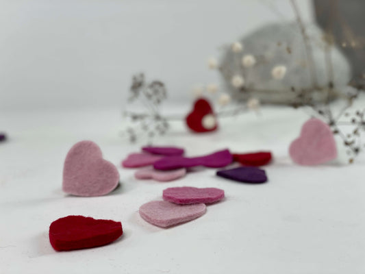 Filzherzen ausgestanzt - 8-Natur