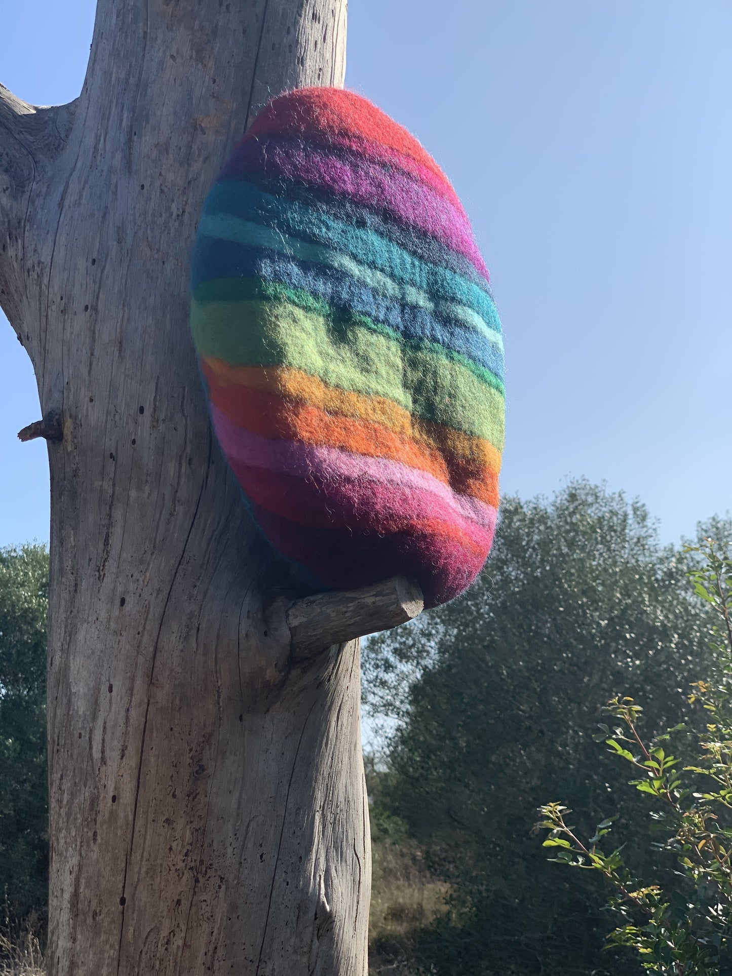 Rundes Stuhlkissen aus 100% reinem Merinofilz in Regenbogen dick Ca. 35 cm Durchmesser für Designerstühle, Bänke und Stühle - 8-Natur