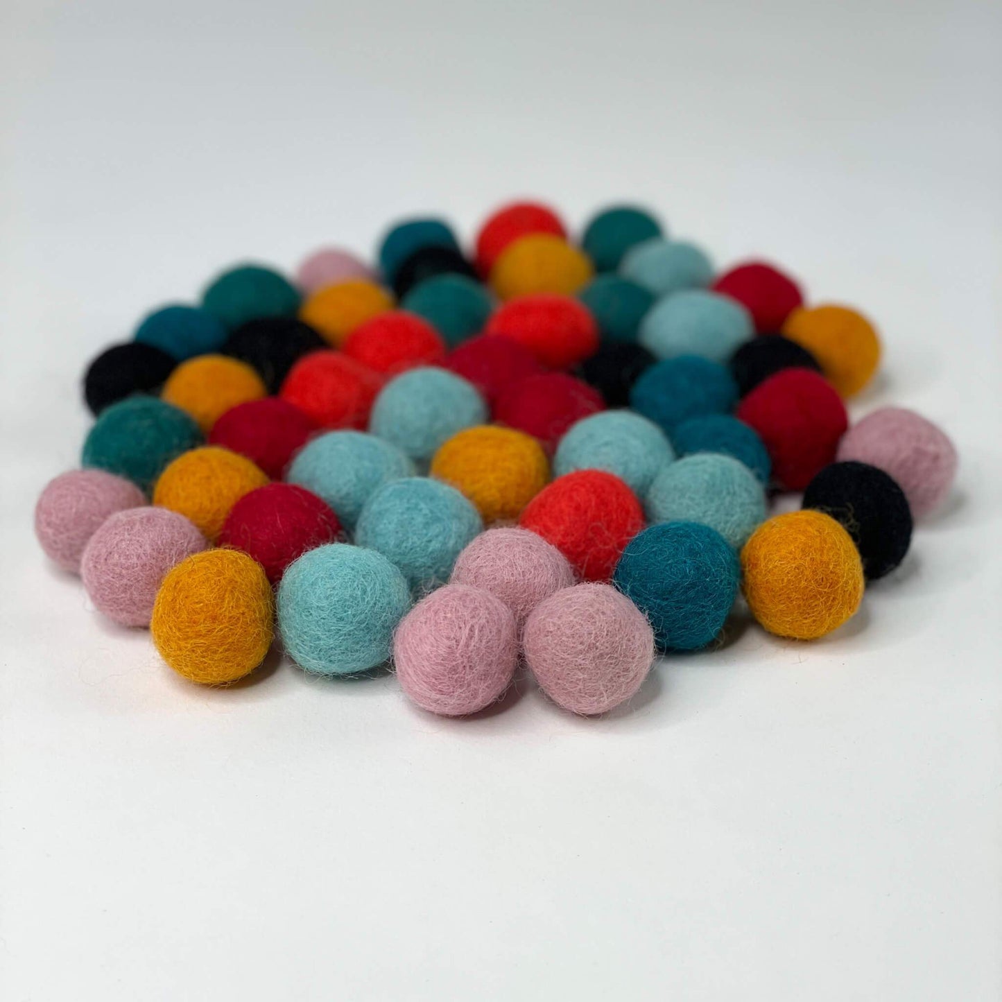 Mix Freunde ca.50 Stck - 8-Natur