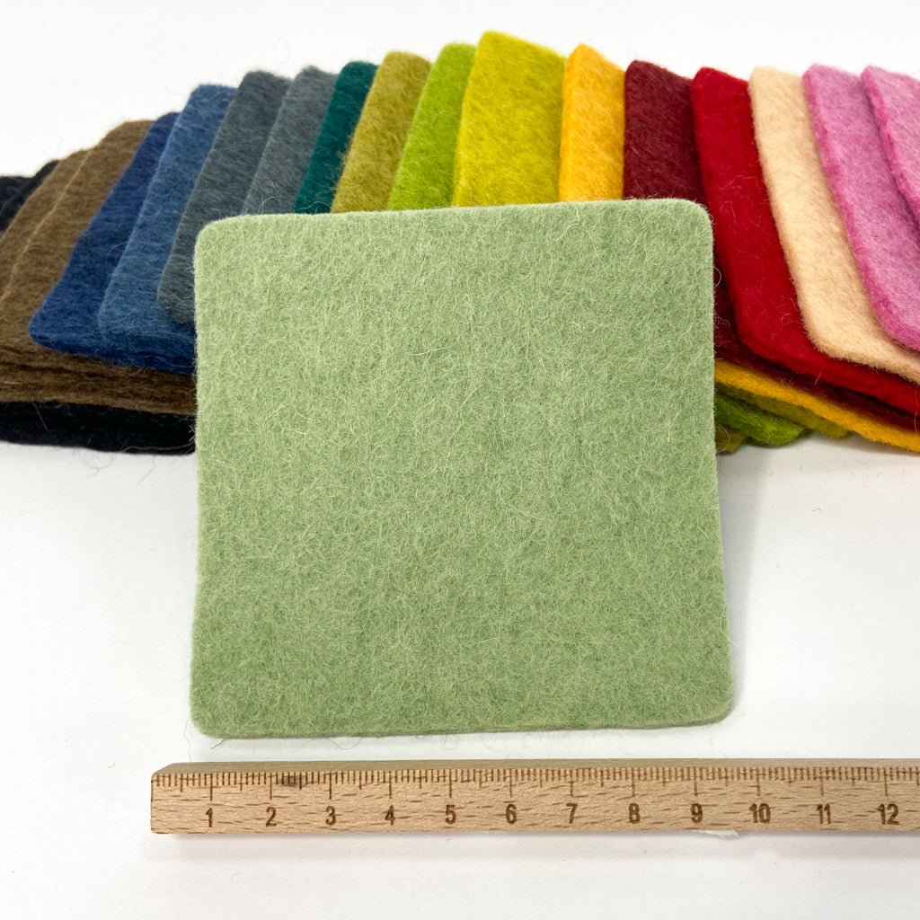 Handgemachte Filzplatten bunt gemischt 10x10cm - 8-Natur