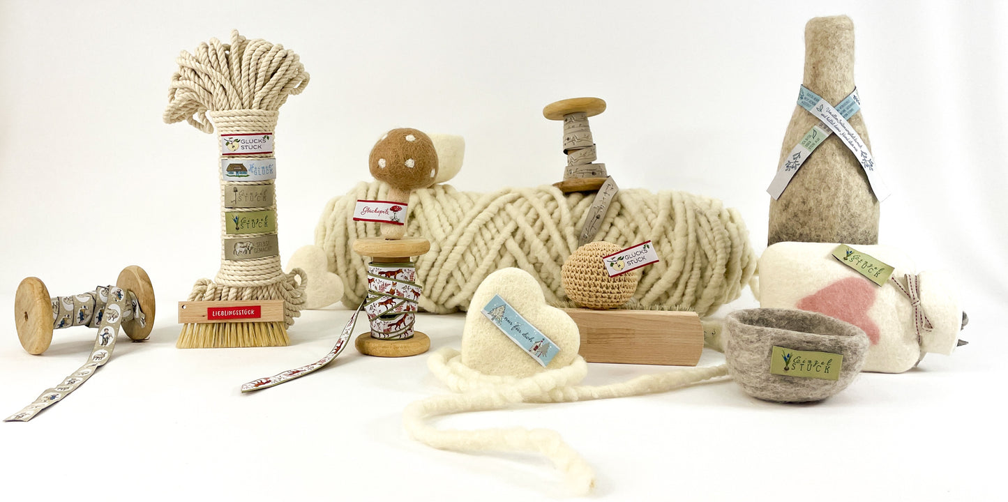 Webbänder kaufen, acufactum Bänder ,kreativpaket,Weihnachten, Daniela Drescher,Meterware,Fuchsliebe,Webetketten mit falz, nähen,baumwolle, Handmade,stoffe, Gartenglück,