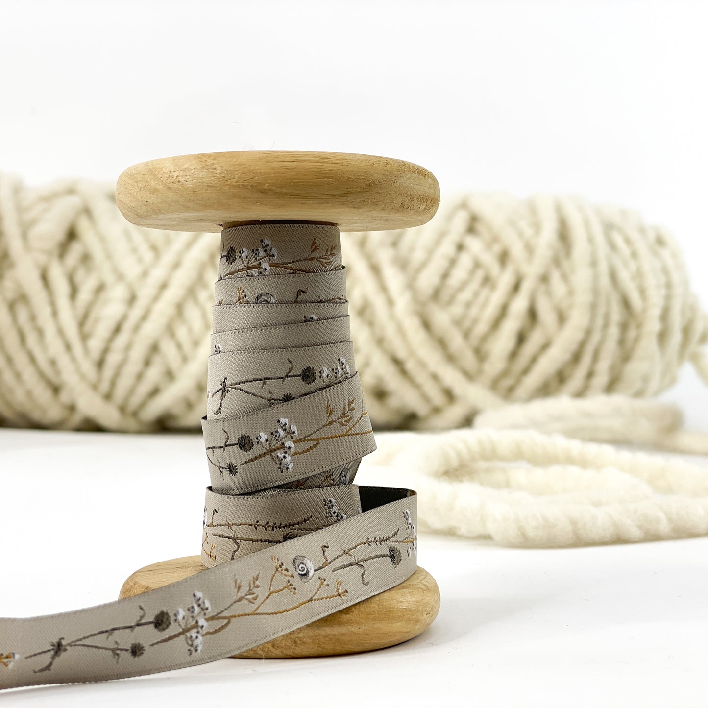 Gräser, Webbänder kaufen, acufactum Bänder ,kreativpaket,Weihnachten, Daniela Drescher,Meterware,Fuchsliebe,Webetketten mit falz, nähen,baumwolle, Handmade,stoffe, Gartenglück,winter