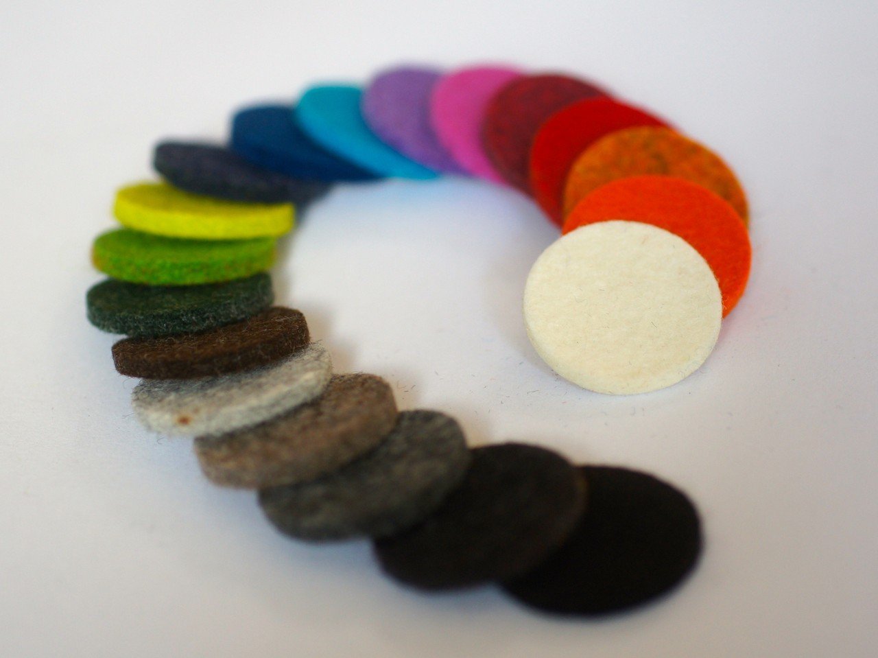 20 Filzkreise 2,8 cm - 8-Natur