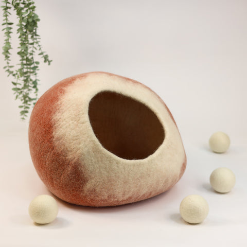 Katzenhöhle Krapp Filz 100% Wolle fair, ökologisch und schadstoffgeprüft