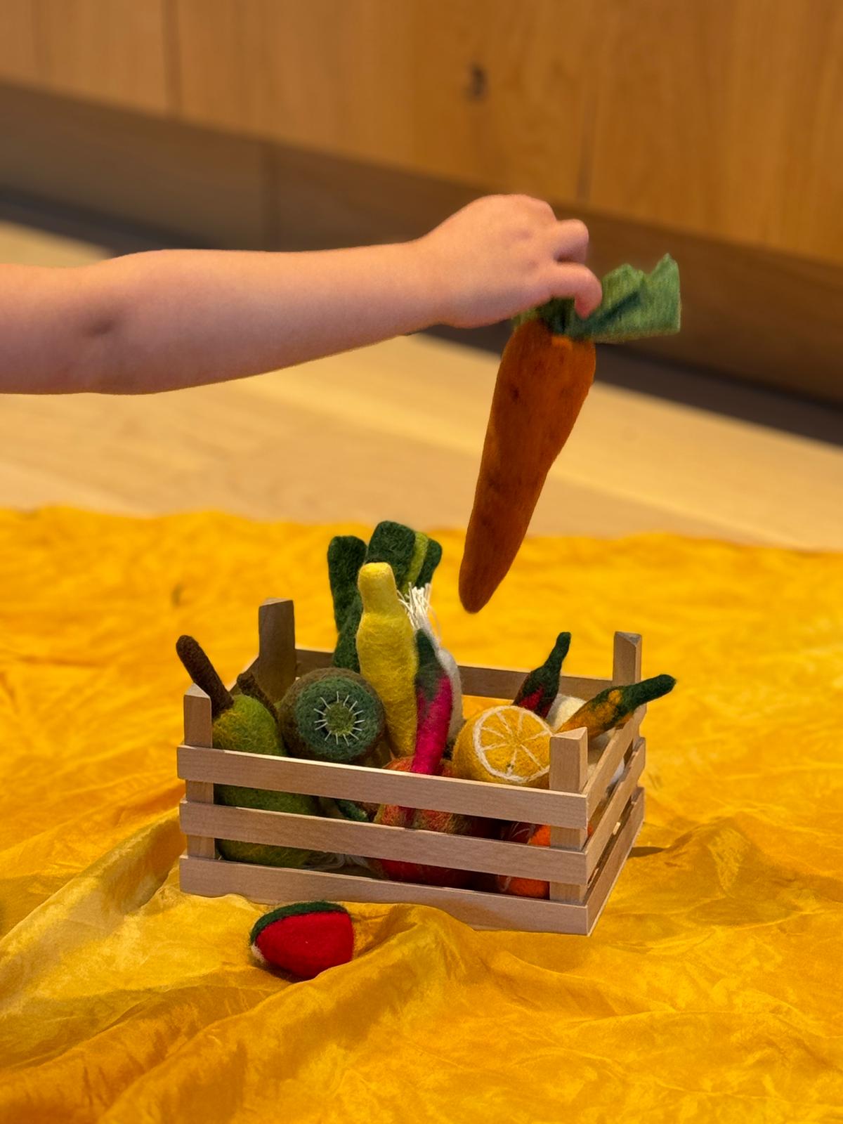 Gemüse und Obstkorb Handgefertigtes Filzspielzeug aus 100 % Wolle