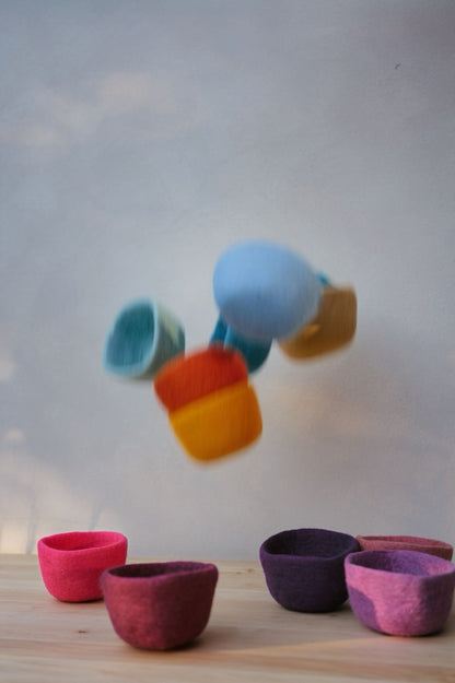 Filzschalen Set – 5 handgefertigte Schalen aus Wollfilz blau