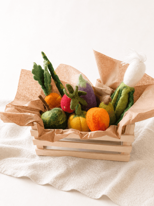 Bunter Gemüse und Obst  Korb