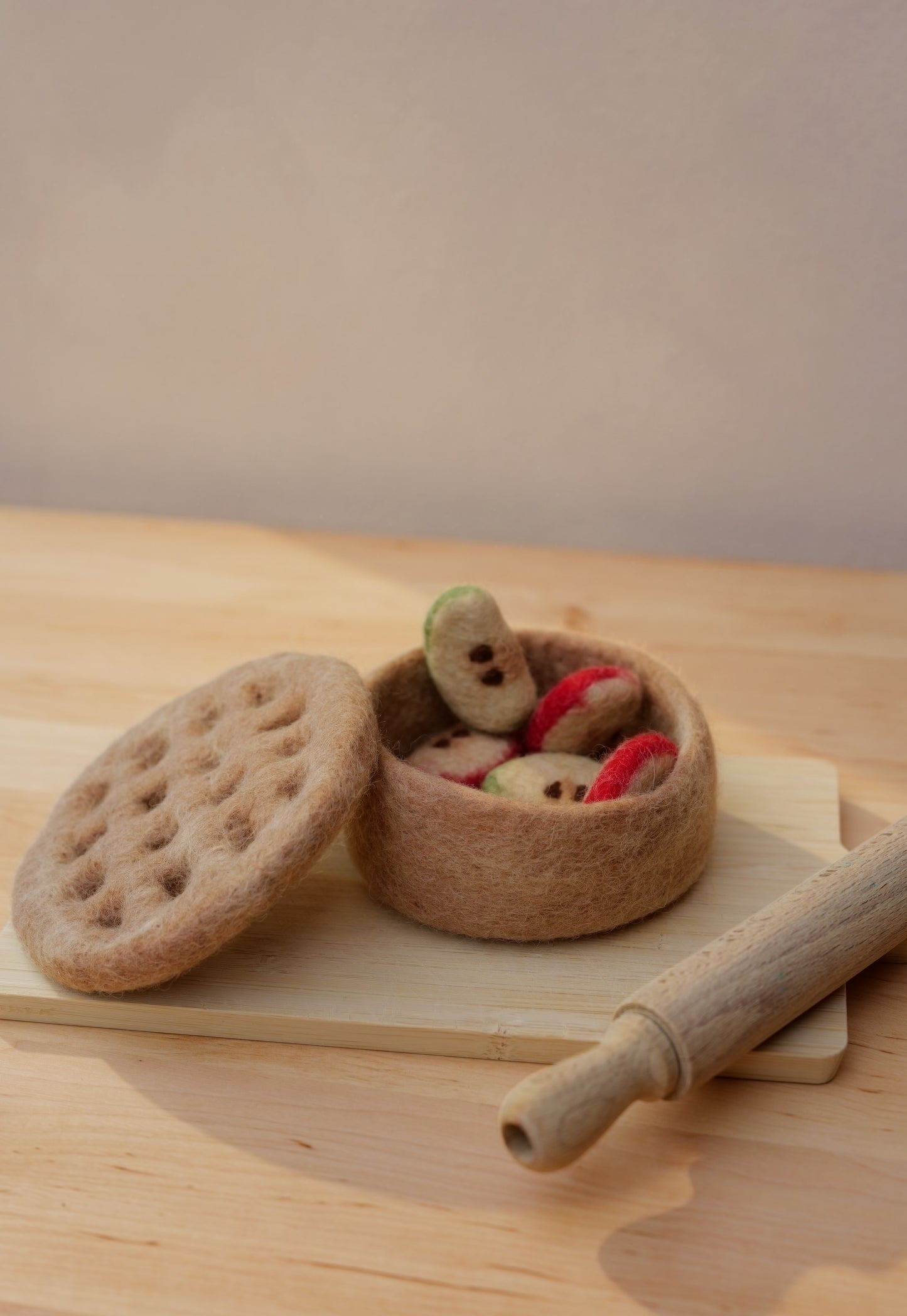Handgefilzter Apfelkuchen aus Filz