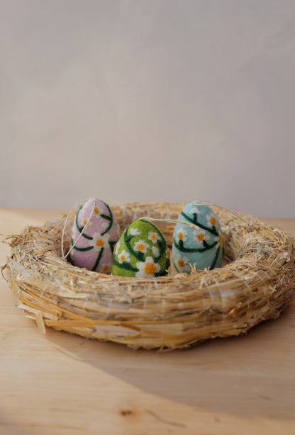 3 Filzeier mit Blumen Pastell