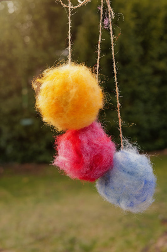 3x Vogelnestkugeln blau,gelb,rot