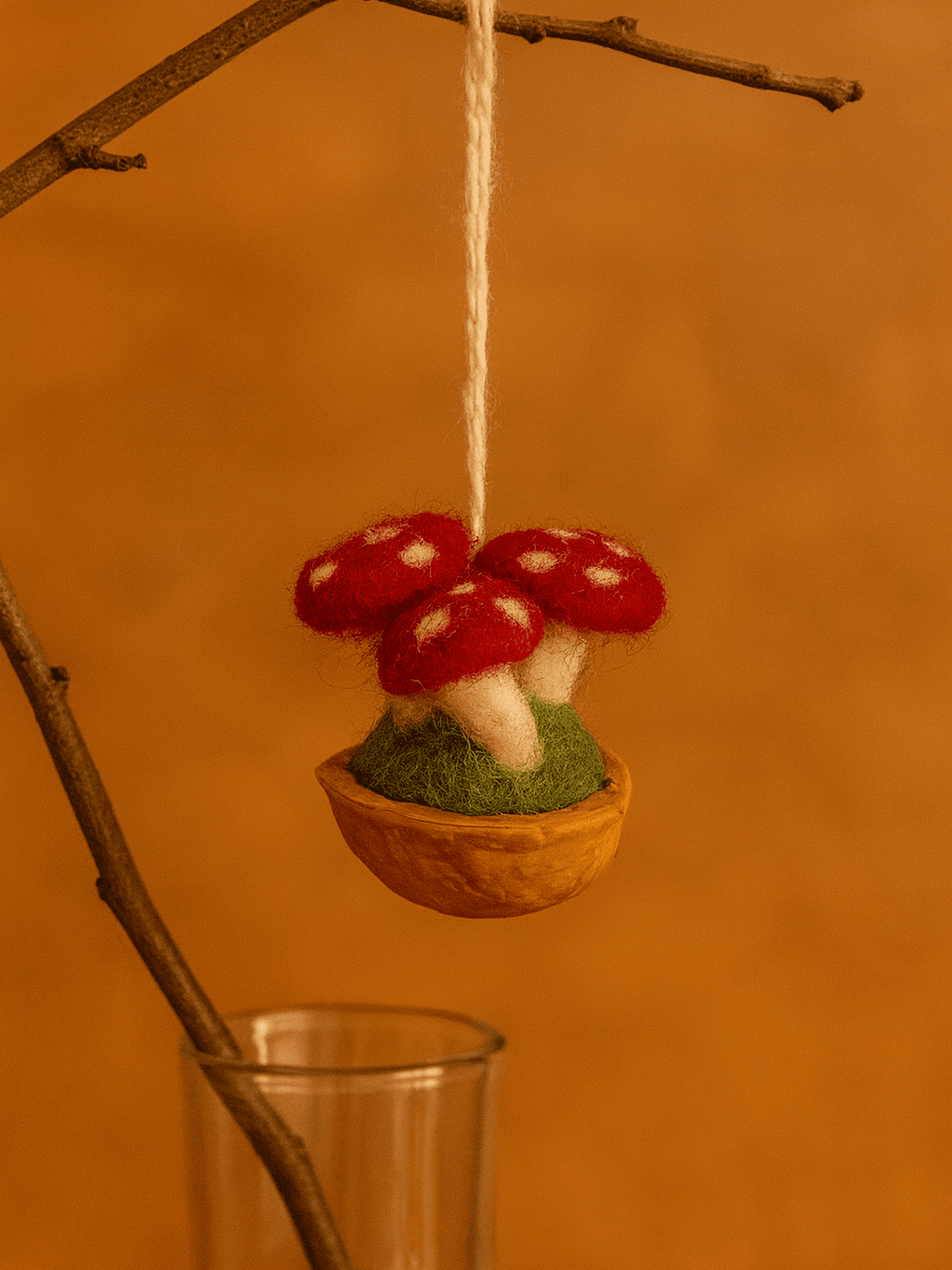 🍄 Drei Fliegenpilze in der Walnussschale – märchenhaft, naturverbunden & dekorativ