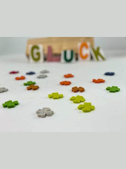 30x Glücksklee bunt gemischt