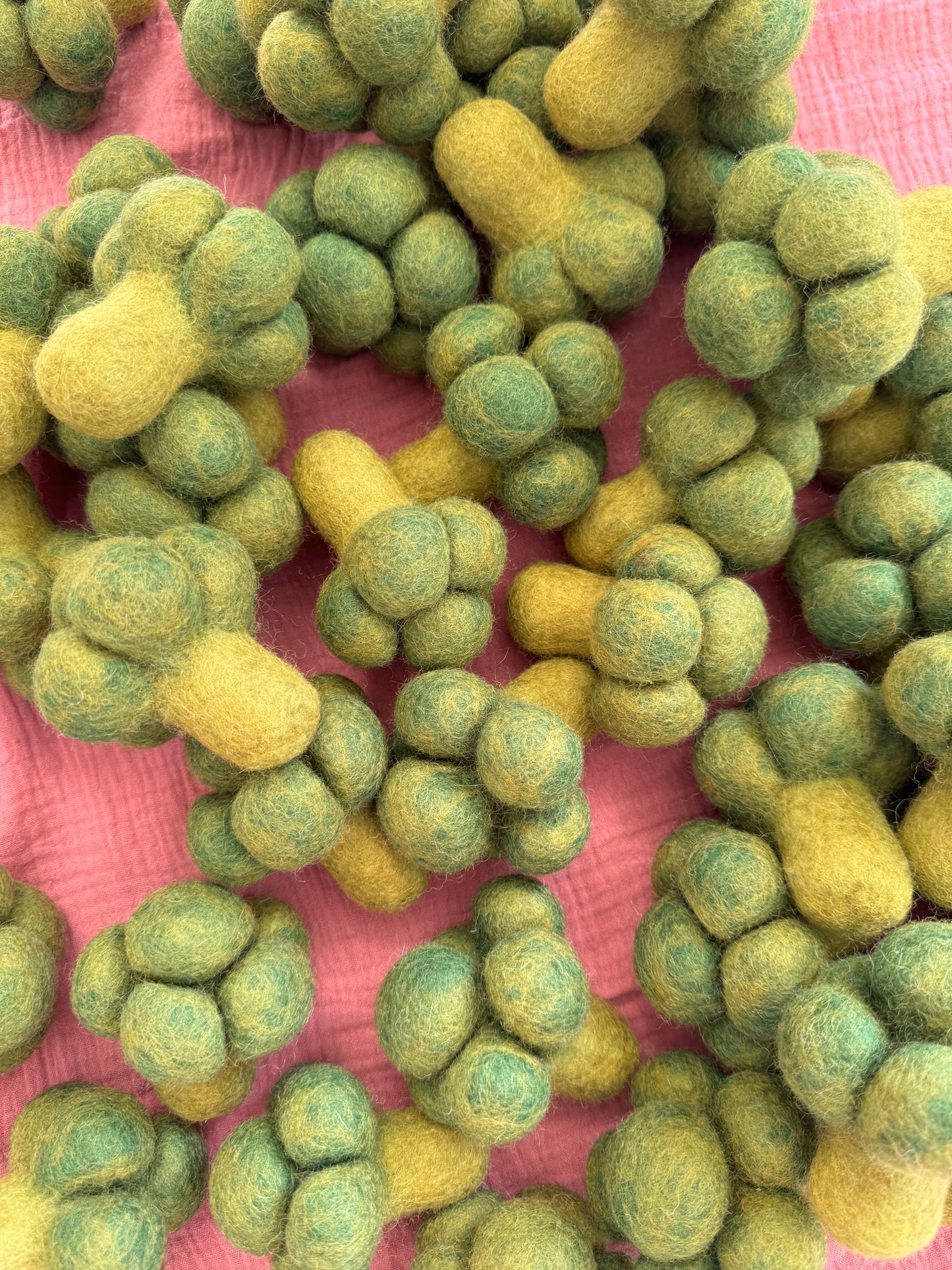 1 Filz Brokkoli – Handgefertigtes Spielzeug für Kaufladen &amp; Kinderküche 🌿