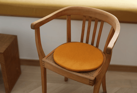 Sitzkissen Filz rund ca.35 cm 100% Wolle als Stuhlkissen Farbe 7 warmes elb