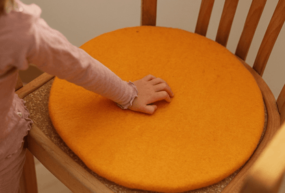 Sitzkissen Filz rund ca.35 cm 100% Wolle als Stuhlkissen Farbe 7 warmes elb