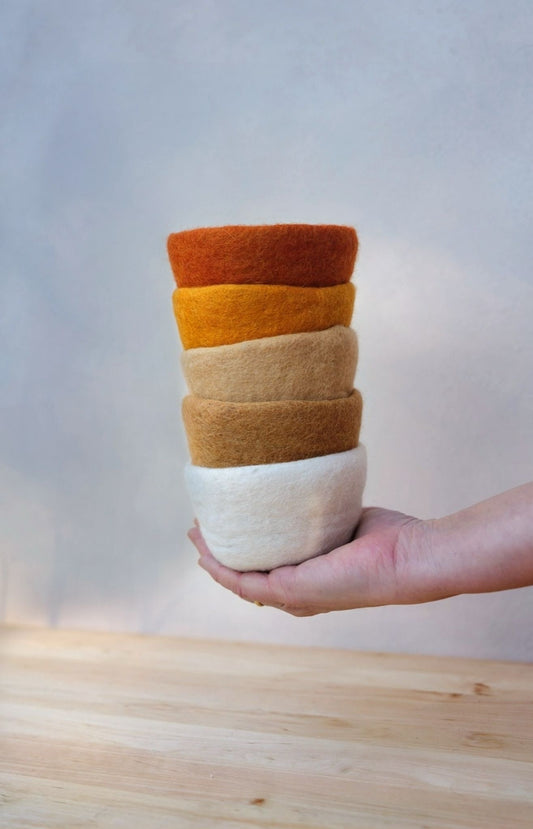 Filzschalen Set – 5 handgefertigte Schalen aus Wollfilz gelb