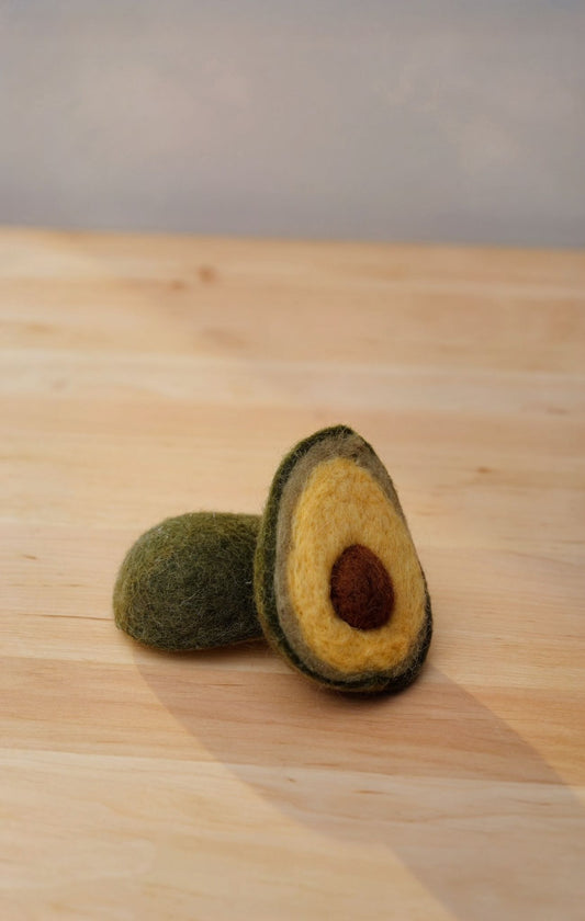 Zwei Avocadohälften