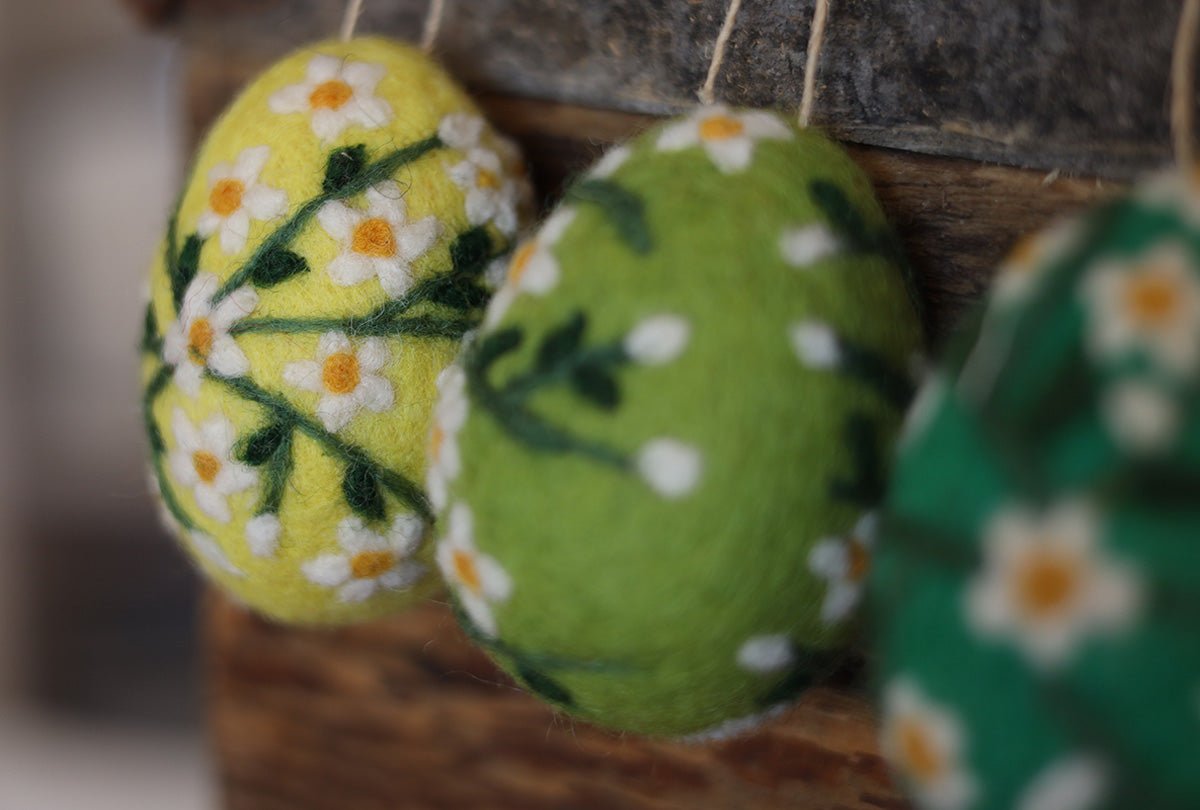 Filzei giftgrün mit Blumen - 8-Natur