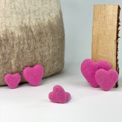 6 pinke Herzen im Set aus Filz
